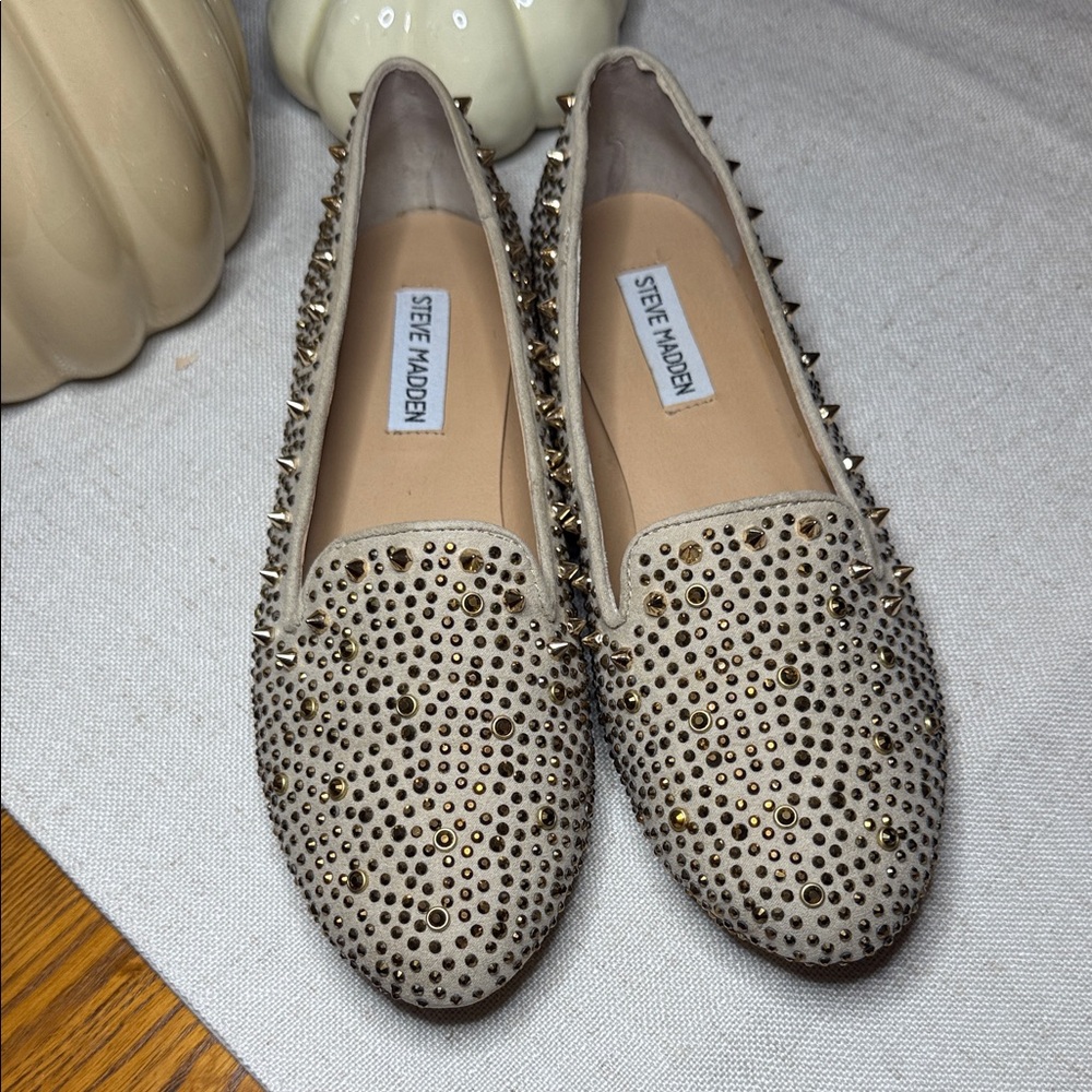 Steve Madden Graanite Gold Multi Beige Studded Flats